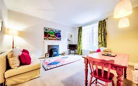 Unique Seaside Apartment, Central North Berwick